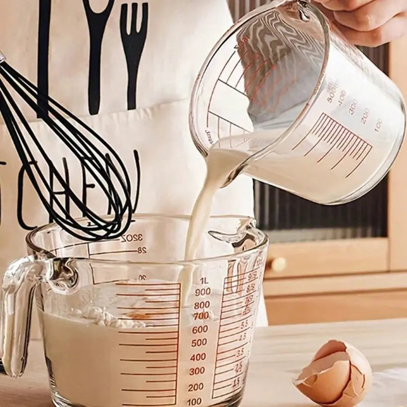 Large-Capacity Glass Measuring Cup with Handle & Scale: Heat-Resistant Kitchen Tool  Safe for Home Daily Cooking Preparation Dropshipman